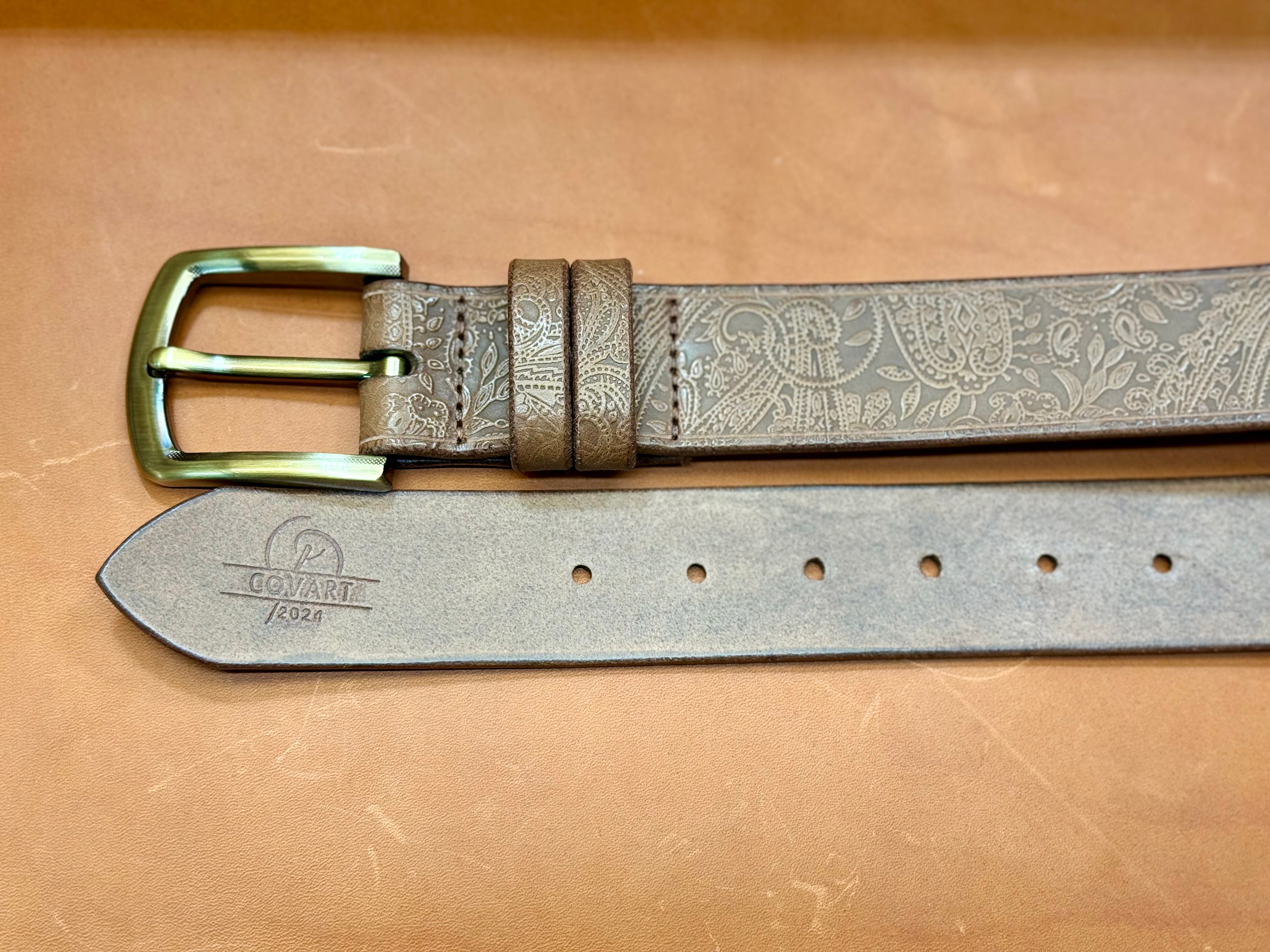 Hand-stitched Xyrian Limited Women's Leather Belt