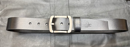 Hand-stitched leather belt Xyrian 40