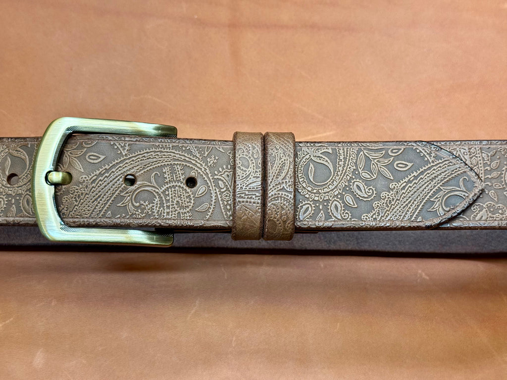 Hand-stitched Xyrian Limited Women's Leather Belt