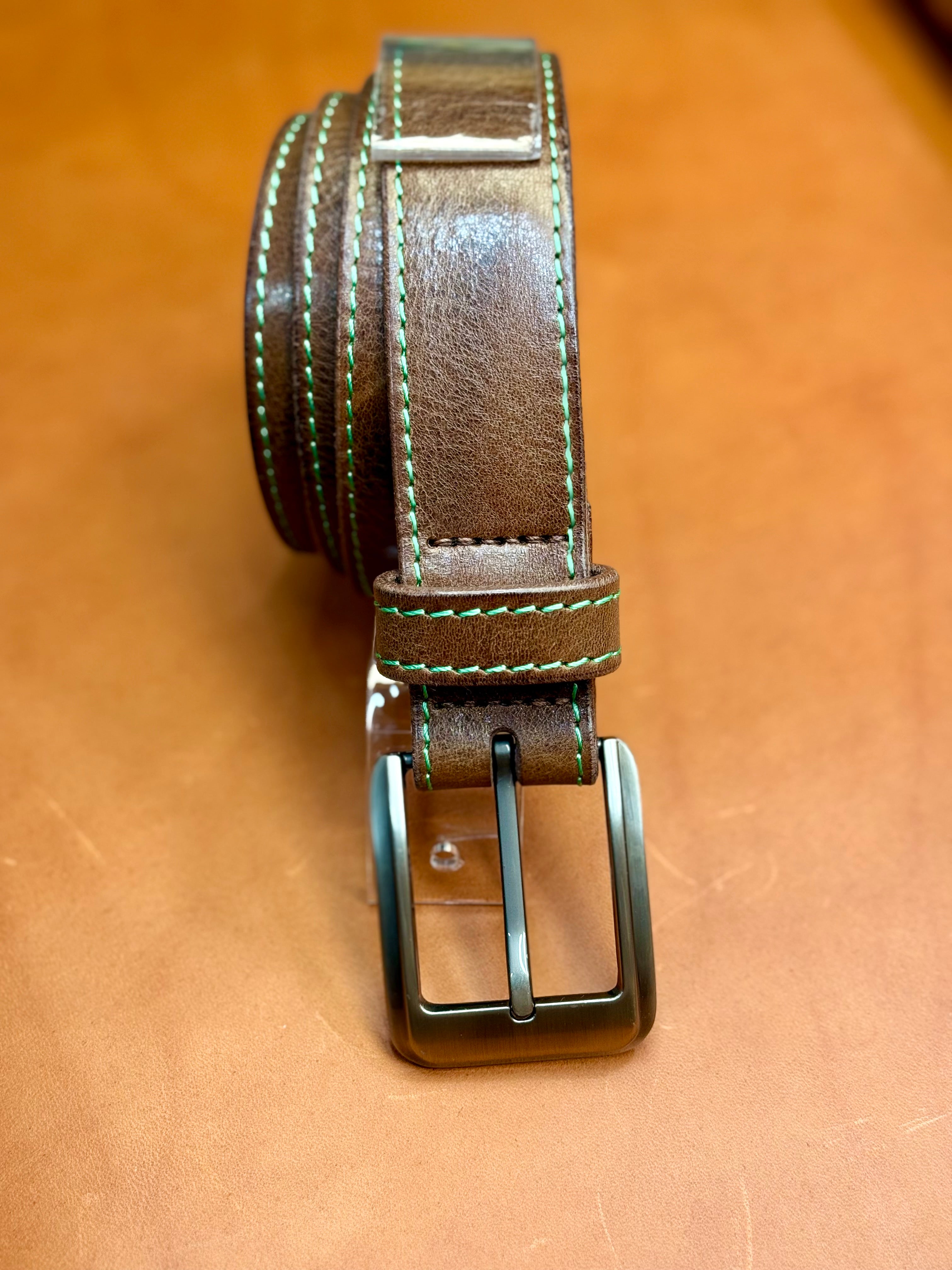 Handmade women's leather belt Xyrian 34