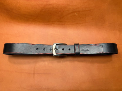 Hand-stitched leather belt Xyrian