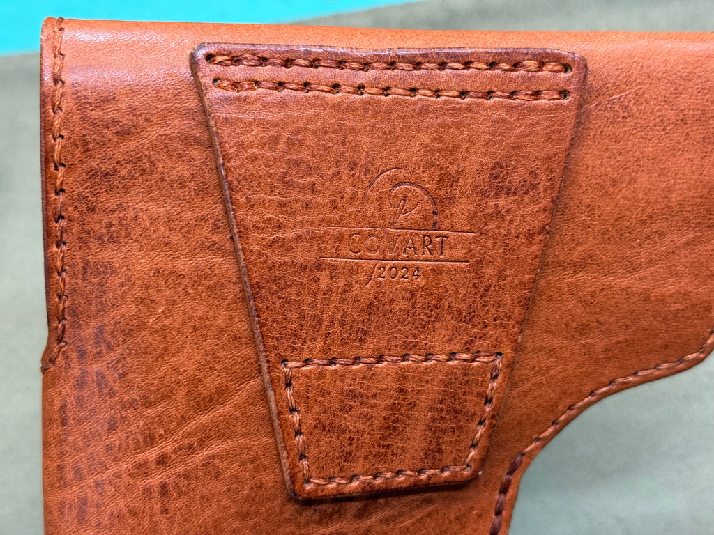 Pistolenhalfter aus robustem Leder